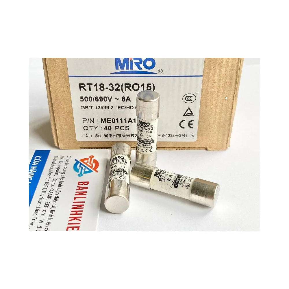 RO15 500V 8A 10X38 PORSELEN SİGORTA